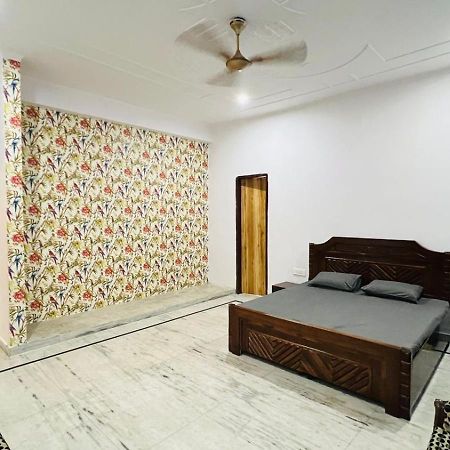 Venus Farm Villa Gurgaon Exterior photo