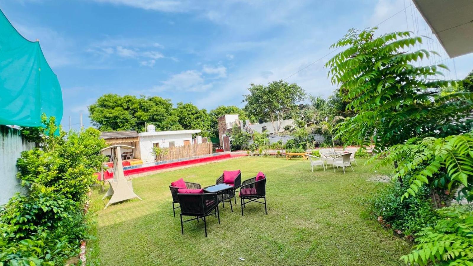 Venus Farm Villa Gurgaon Exterior photo